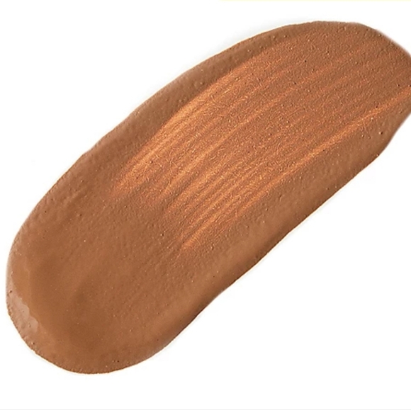 Ready To Wear® Double Effect Concealing Foundation - Picture 6 of 6